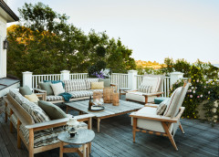 15 Ways to Bring Indoor Comfort to an Outdoor Living Room