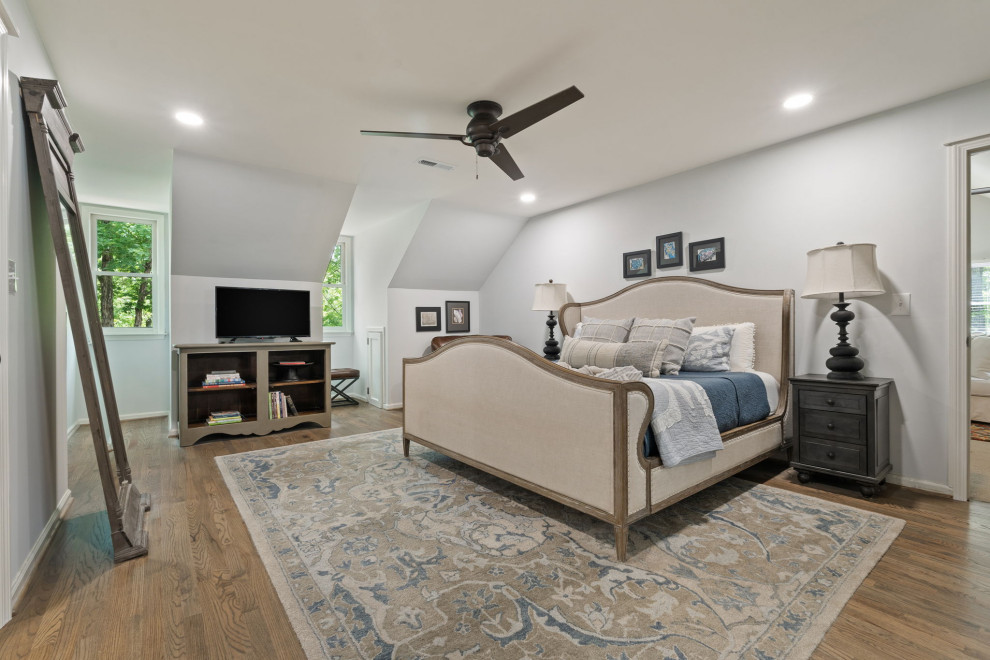 1950 River Way Drive