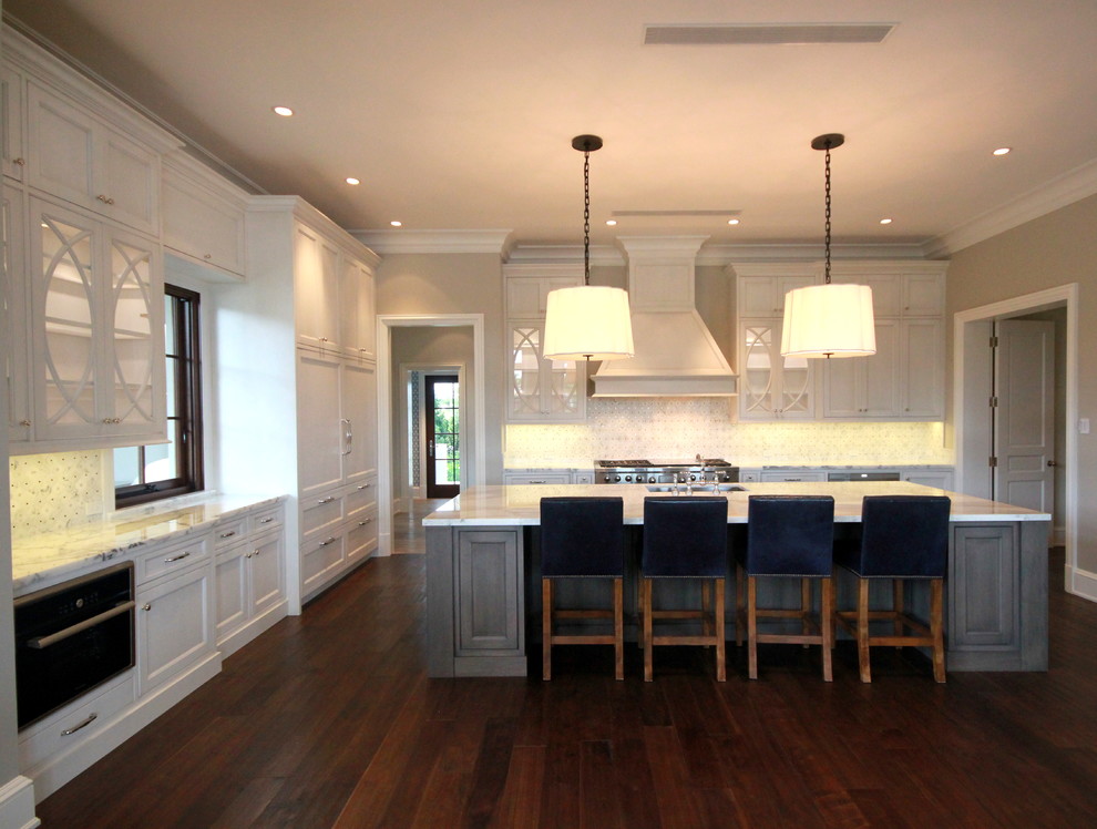 Inspiration for a transitional kitchen remodel in Miami