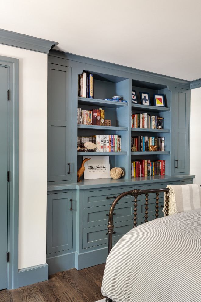Home design - transitional home design idea in Boston