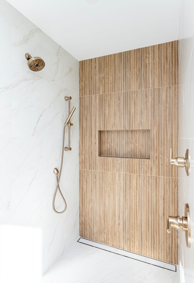 #1 Stone Bridge - Farmhouse - Bathroom - Providence - by Maloney ...