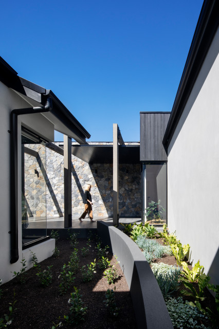 Post & Gable House trendy-hus-og-facade