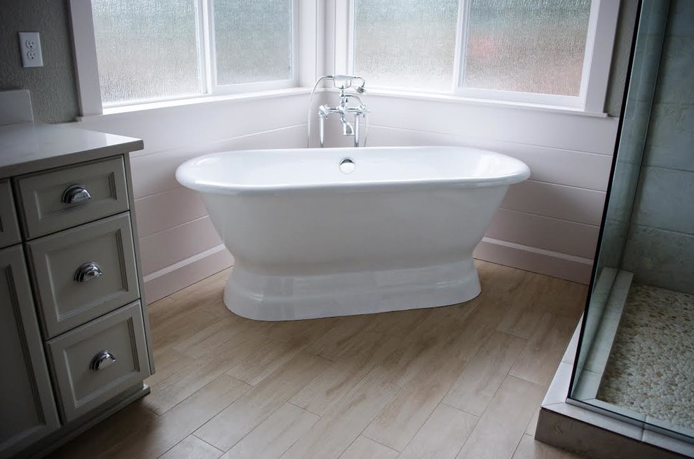 Example of a transitional bathroom design in Portland