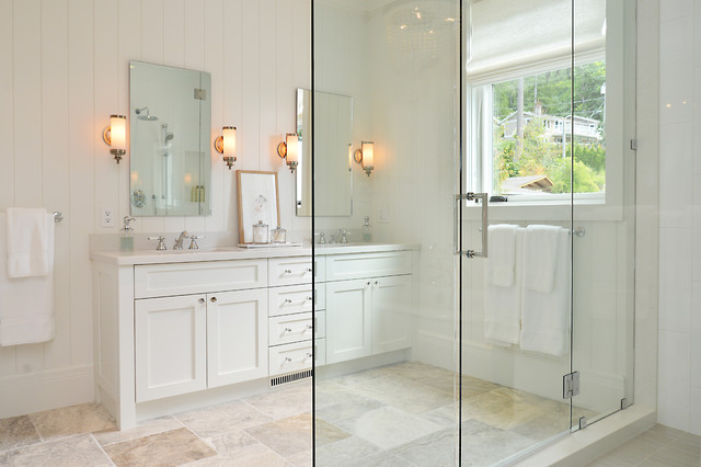 Craftsman Beach House Gibsons BC coastal-bathroom