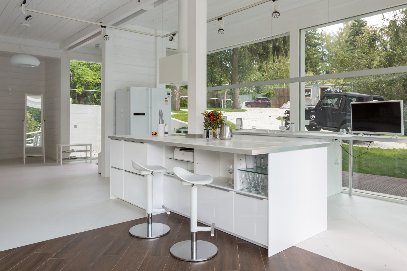 Дом из стекла