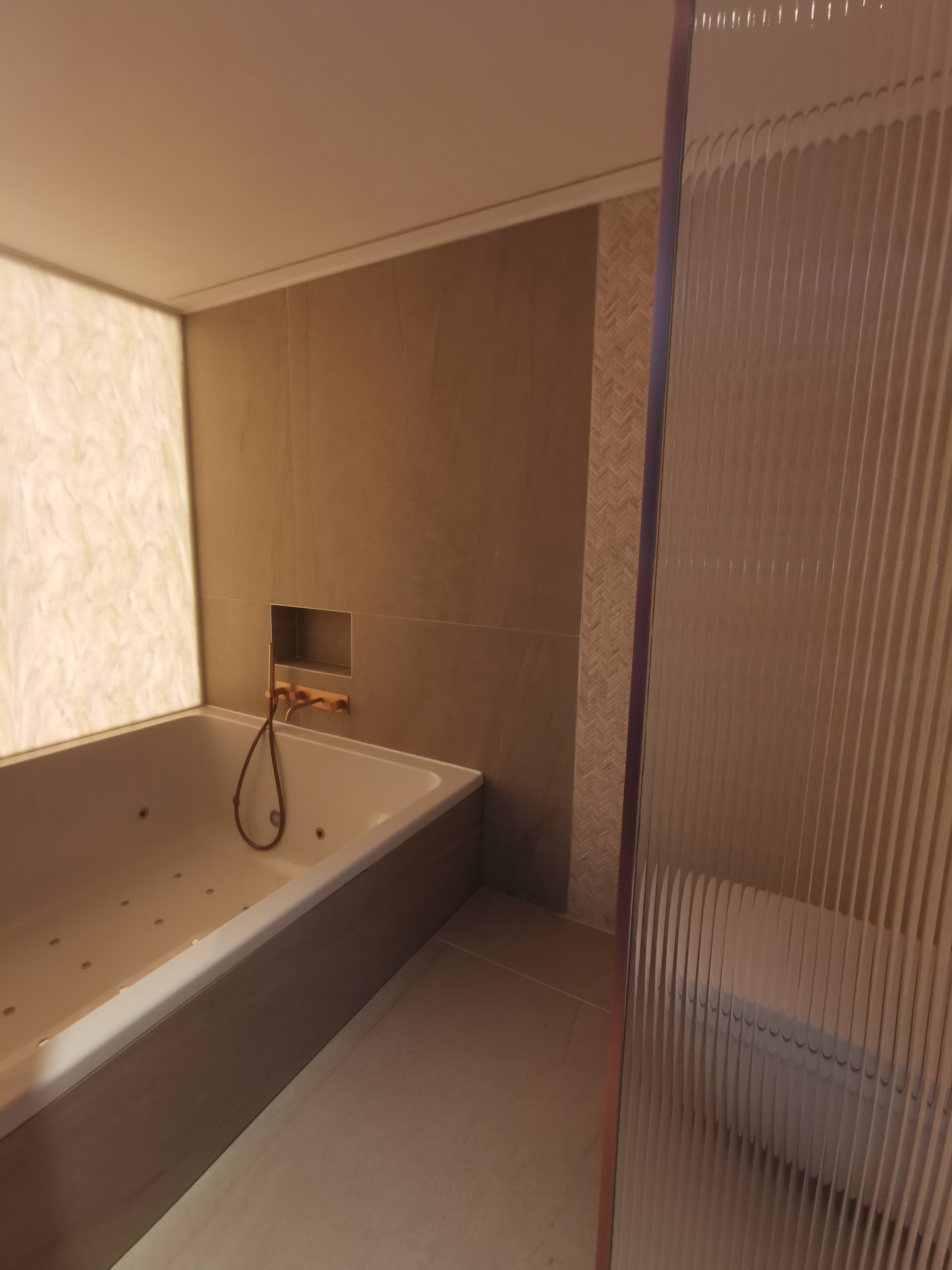 Proyecto de interiorismo y reforma integral ático -Valencia