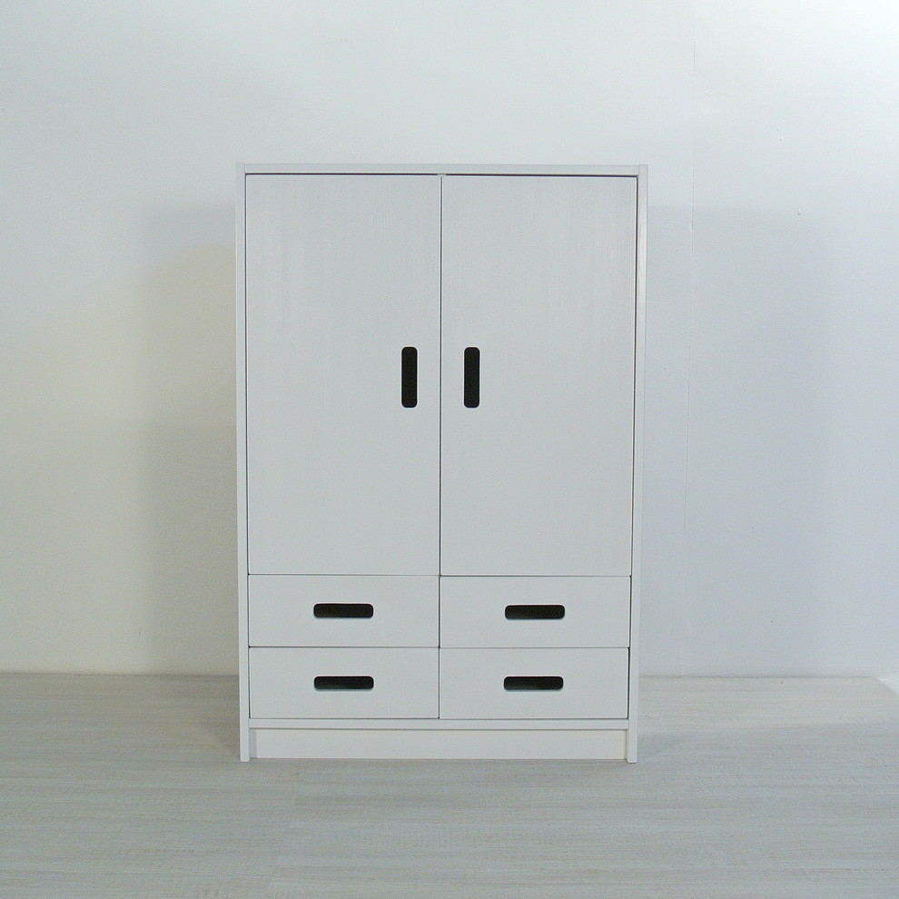 Детские шкафы и стеллажи