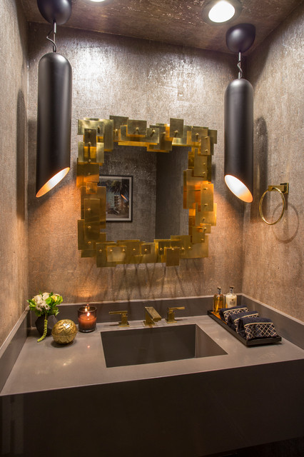 A Mountain View Estate modern-gaestetoilette