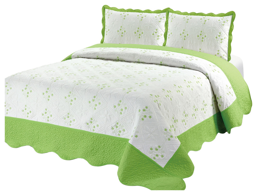 Reversible Embroidery Quilt Set, Queen Contemporary Quilts And