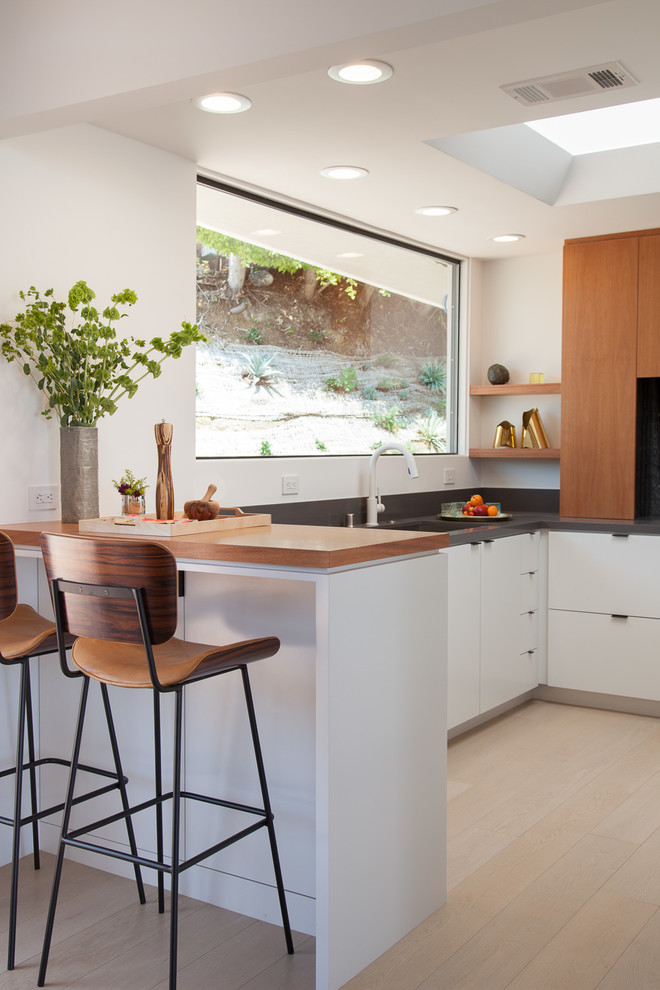 Inspiration for a midcentury kitchen in Los Angeles.