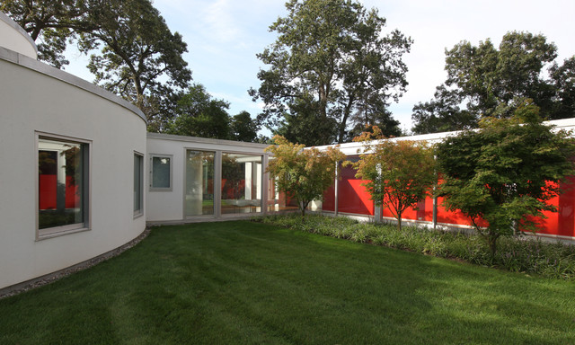 Wallace K. Harrison Estate moderne-facade