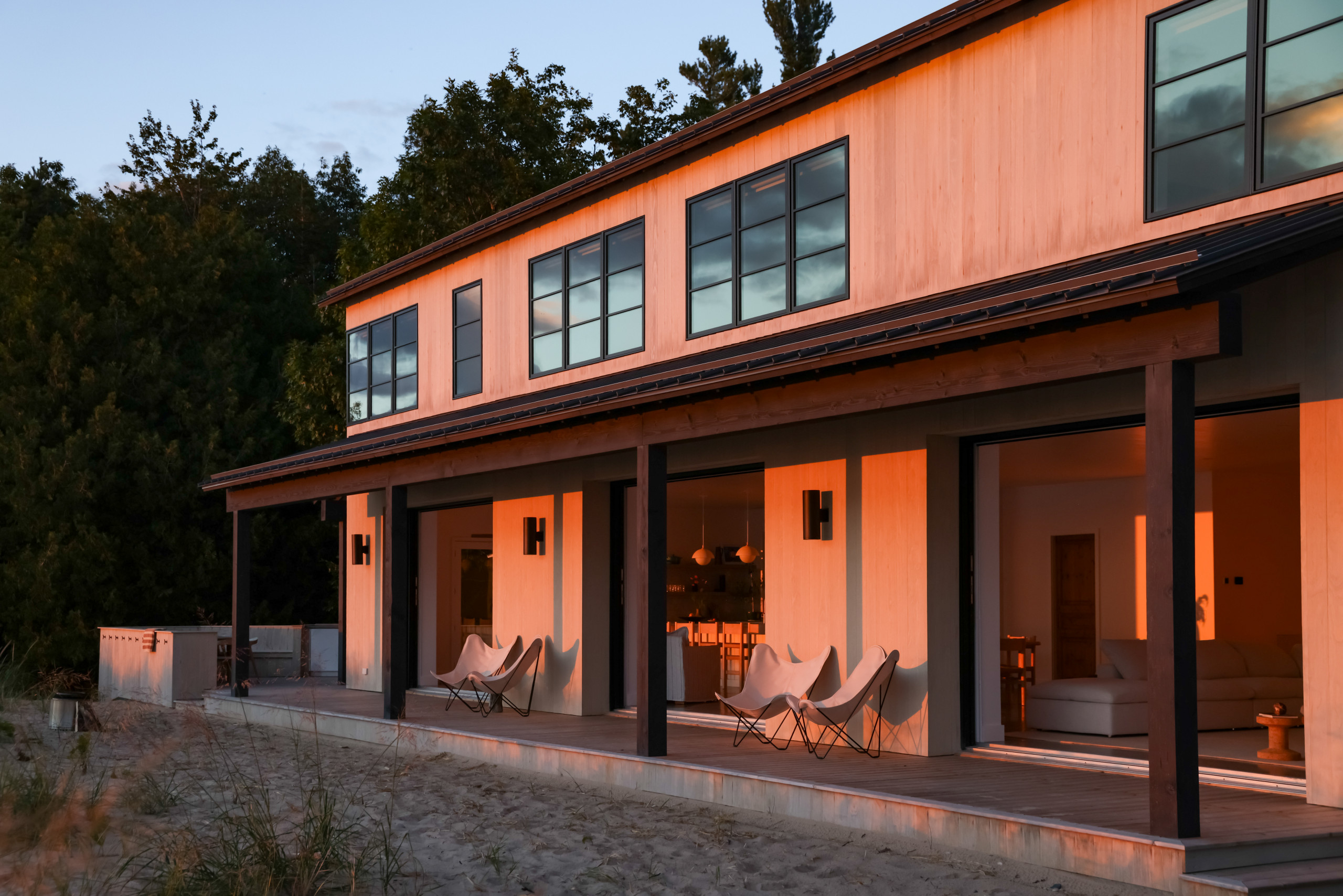 Modern Contemporary Beach House