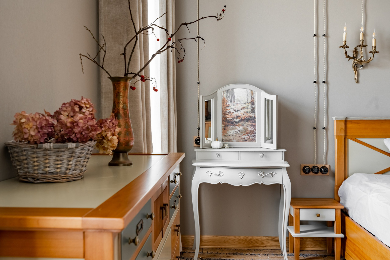 Боровая. Квартира режиссера.