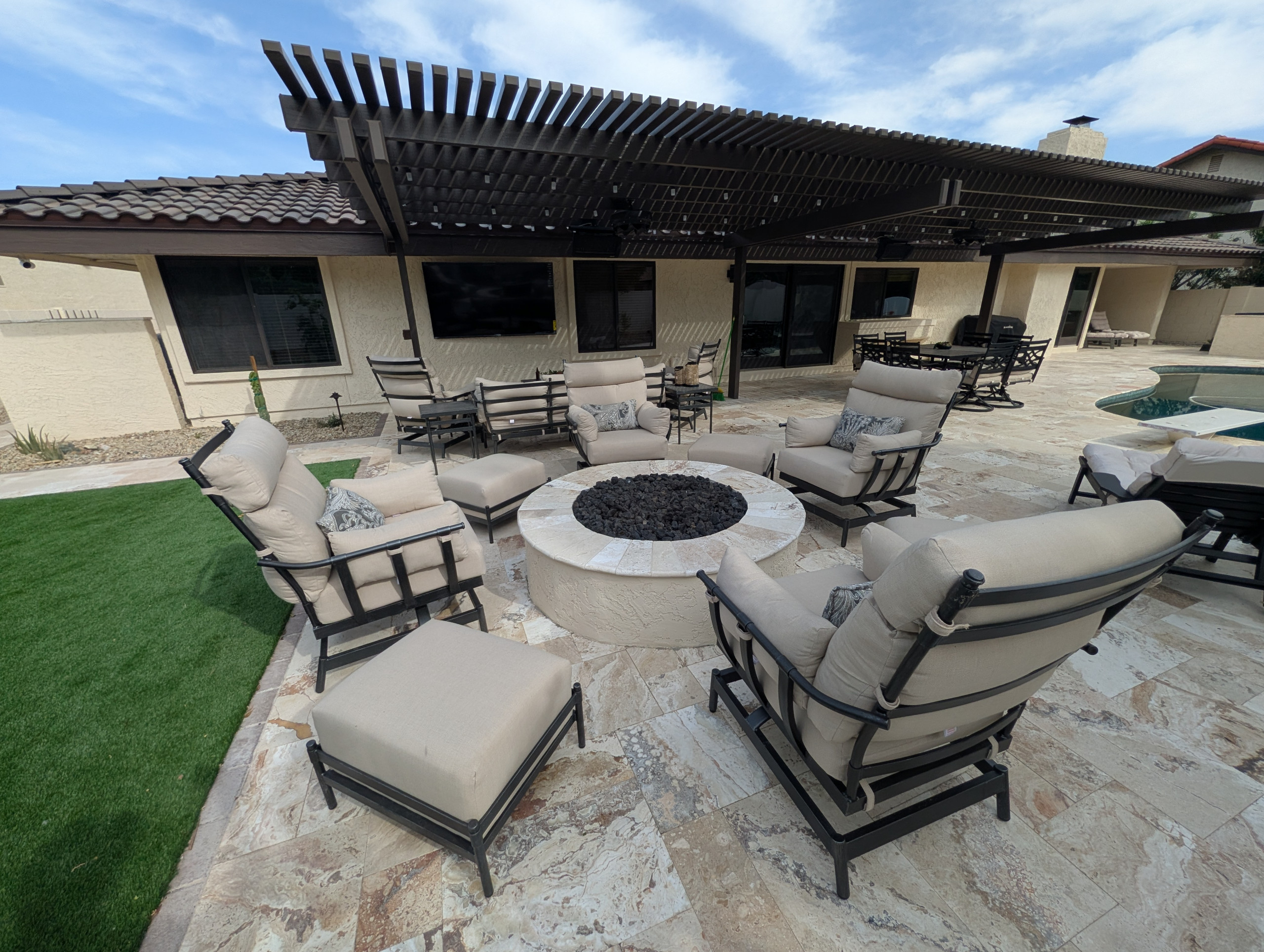 Private Residence 85