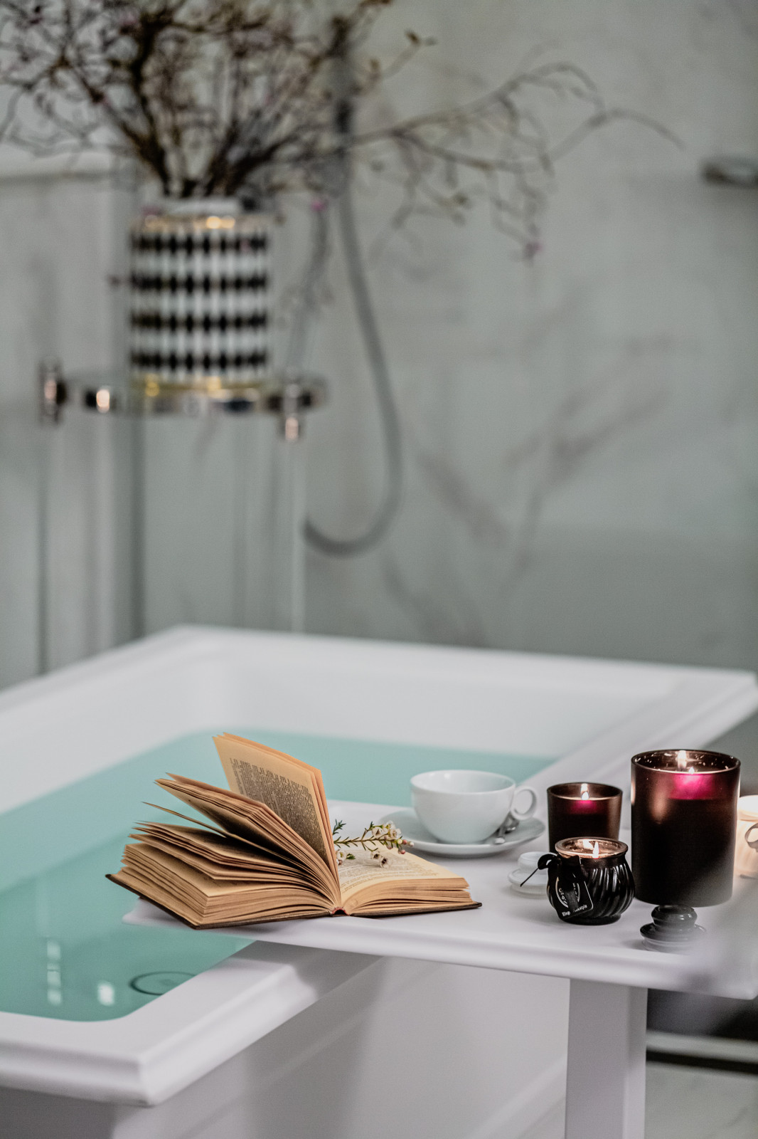 НЕКЛАССИЧЕСКАЯ КЛАССИКА. ВАННАЯ КОМНАТА