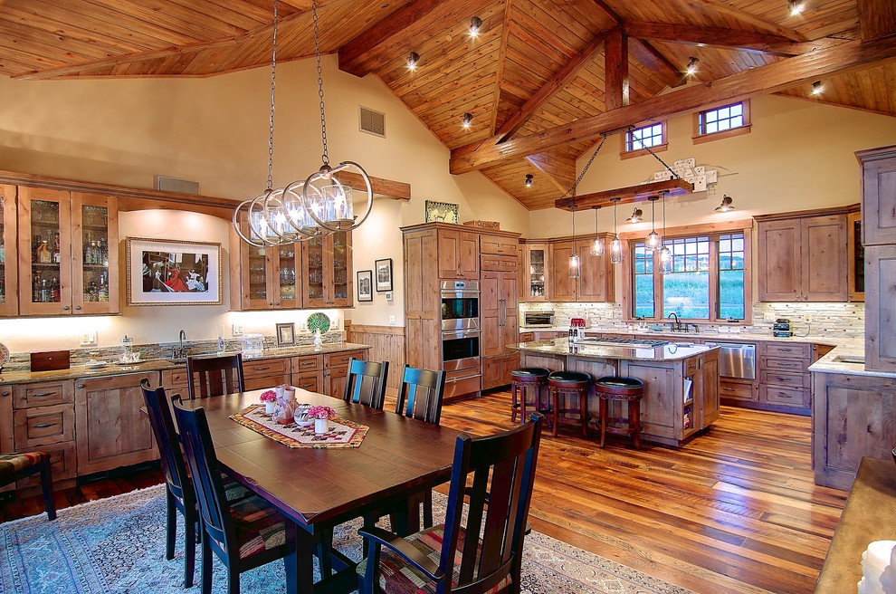 Mountain style home design photo in Denver