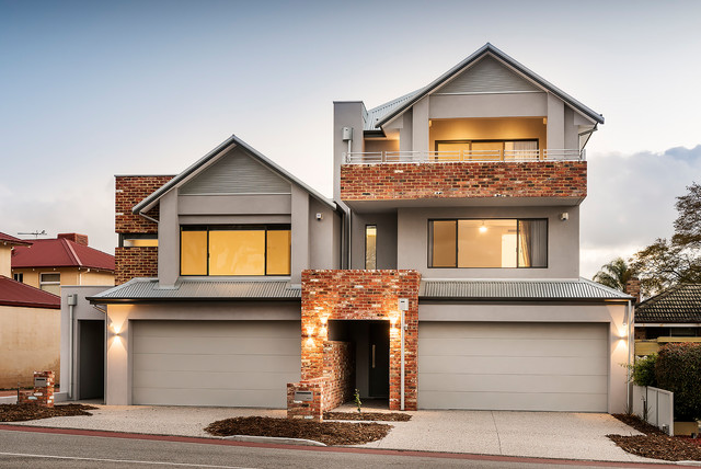 Transitional Exterior klassisch-modern-haeuser