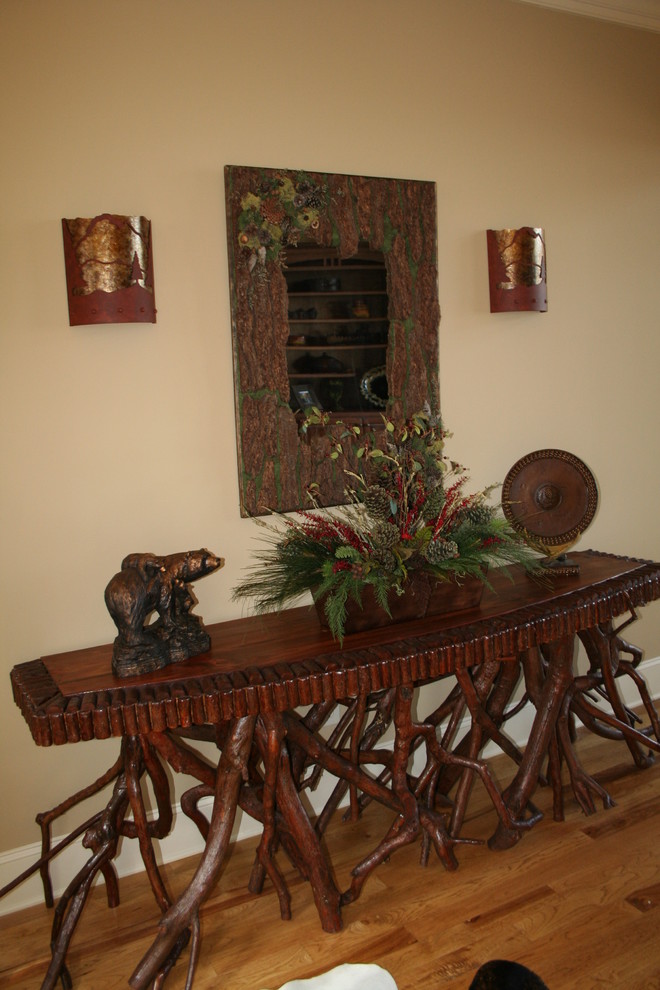 Mountain style entryway photo in Atlanta