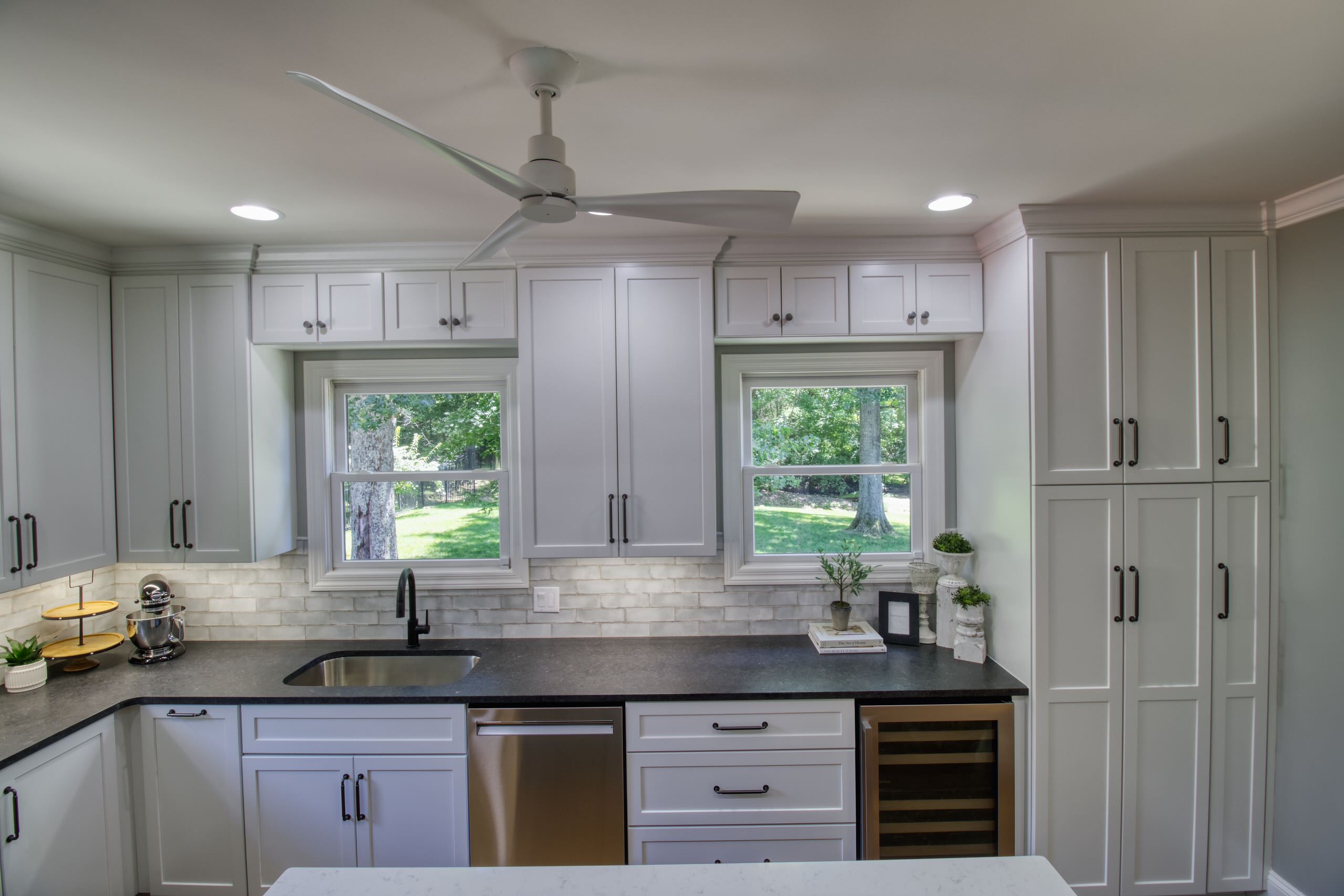 Bellevue Kitchen, Scullery, multi bath and LR refresh