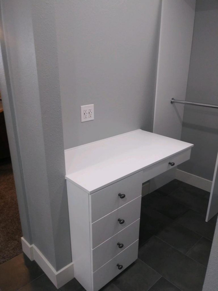 Walk in closet