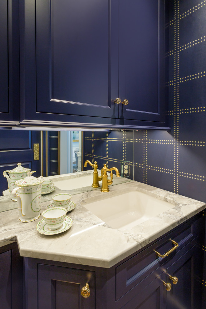Home design - transitional home design idea