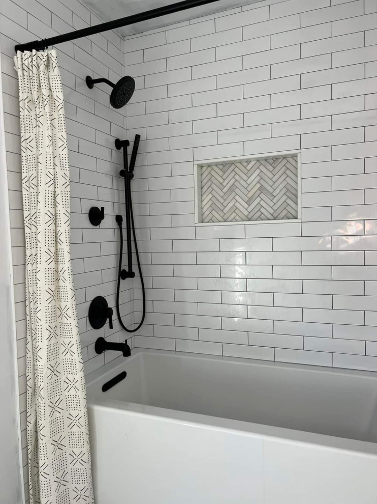 Modern Custom Bathroom | Custom Design