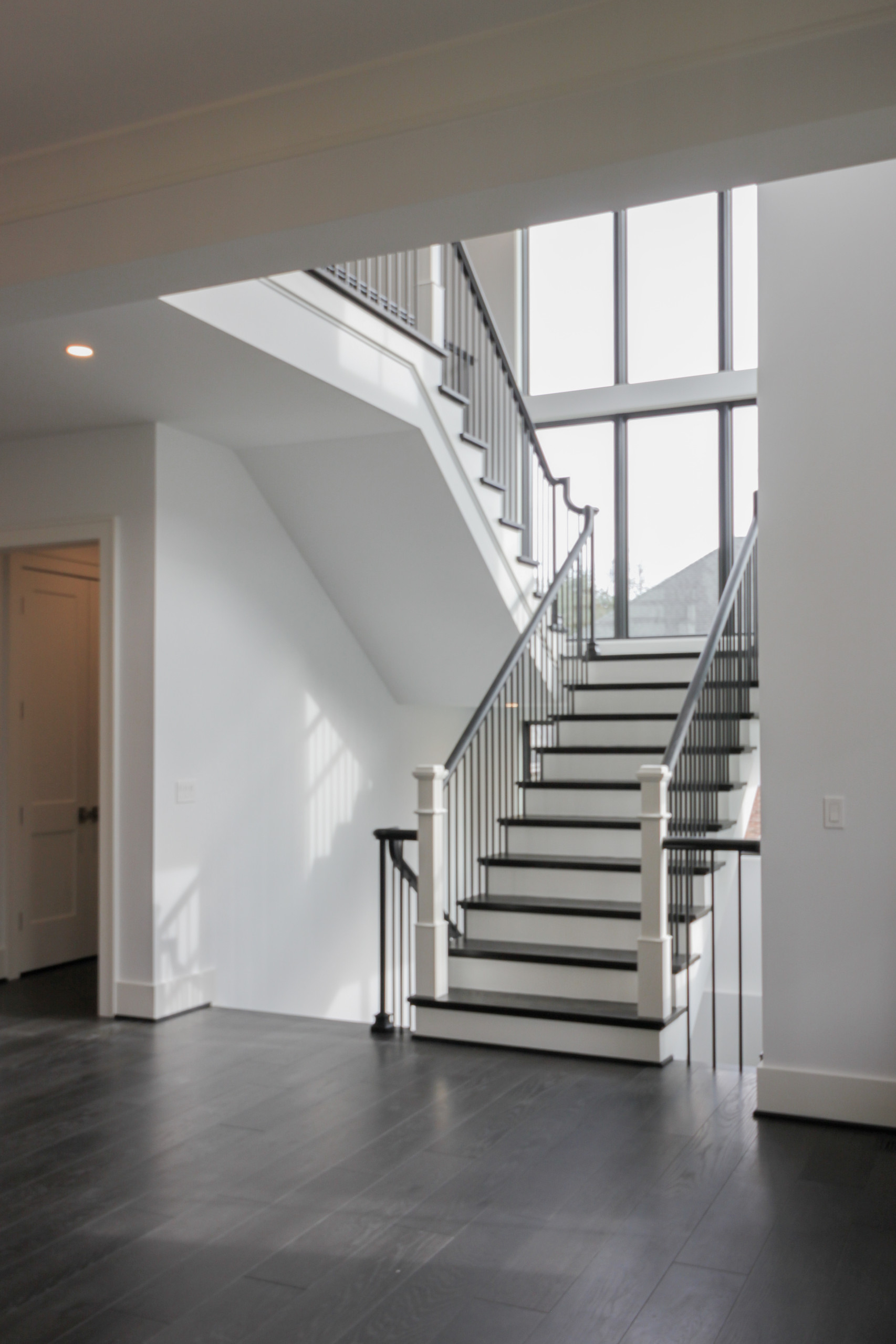 90_Classic Staircase with a Contemporary Twist, McLean VA 22101