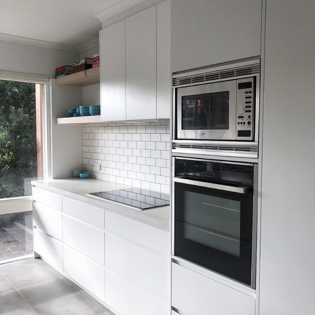 Beaumaris modern-kitchen