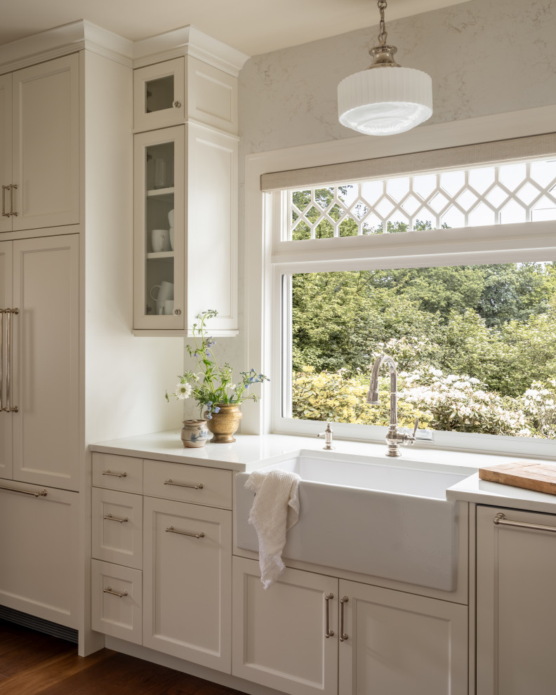 Inspiration for a transitional home design remodel in Seattle