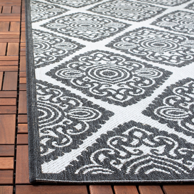 Safavieh Beach House Collection BHS139 Indoor-Outdoor Rug, 4'x6 ...