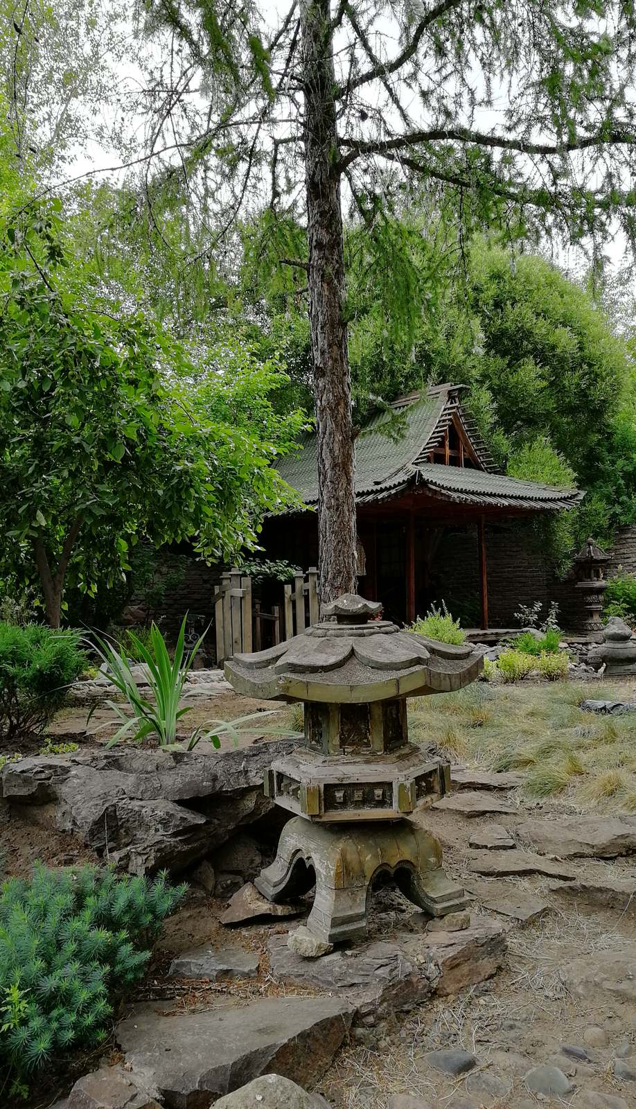 Стилизованный японский сад