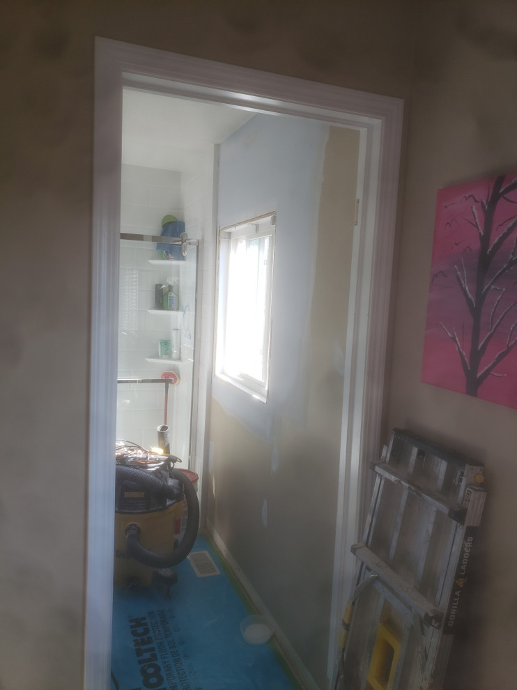 Interior Painting (Bathroom) (2)