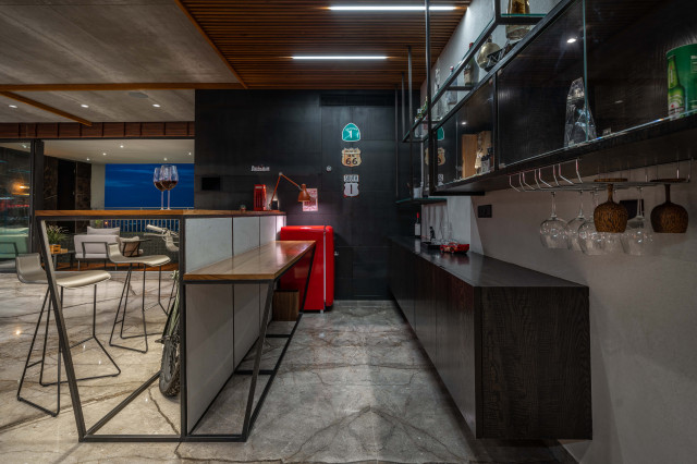 Lodha Apt moderno-bar-en-casa