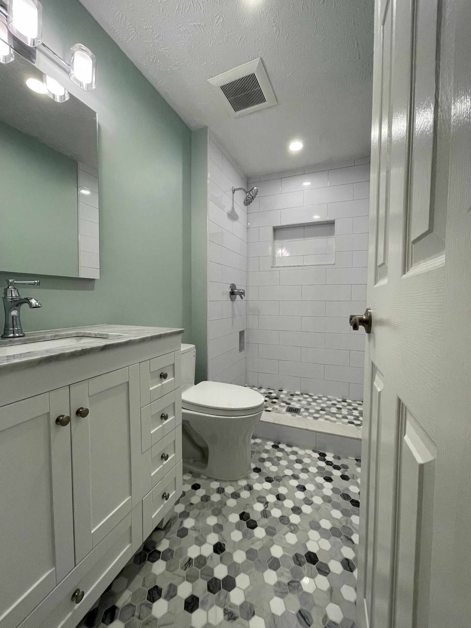 Townhouse master bathroom