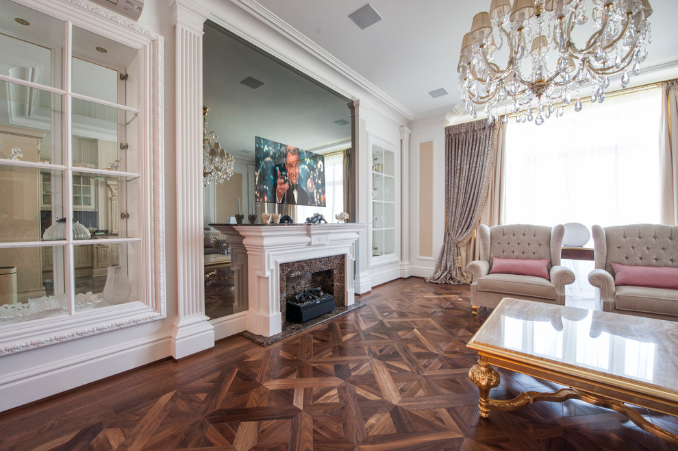 Домашний кинотеатр в гостиной.