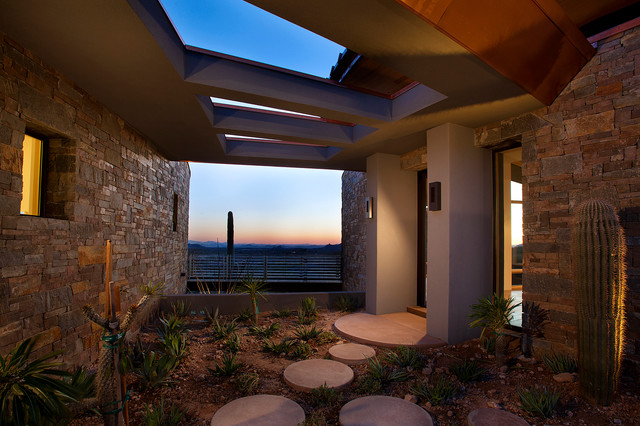 Contemporary Residential contemporaneo-ingresso