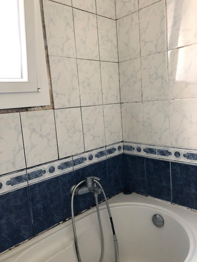 Salle de bain devenue salle d'eau