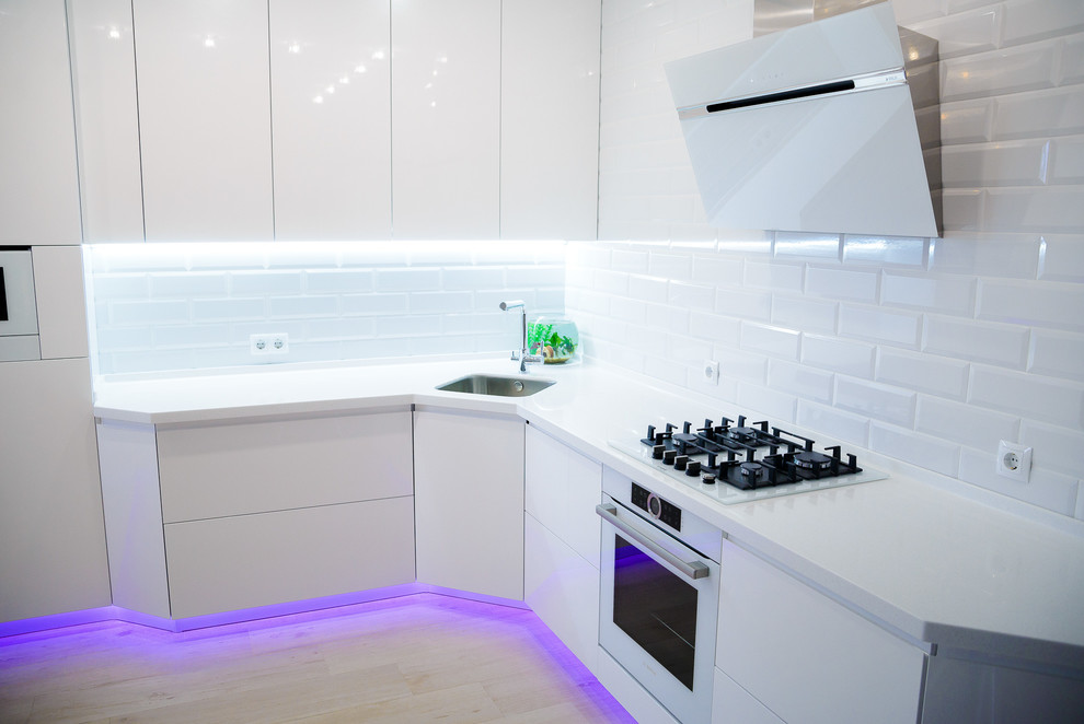 Кухня в современном стиле