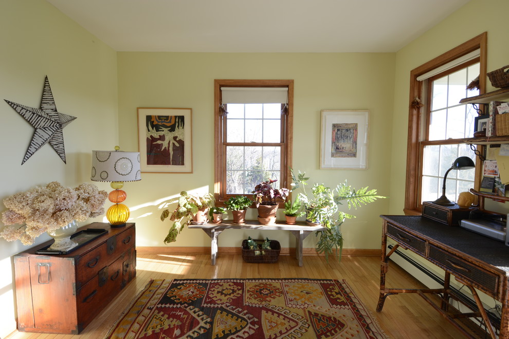 This is an example of an eclectic home office in New York.