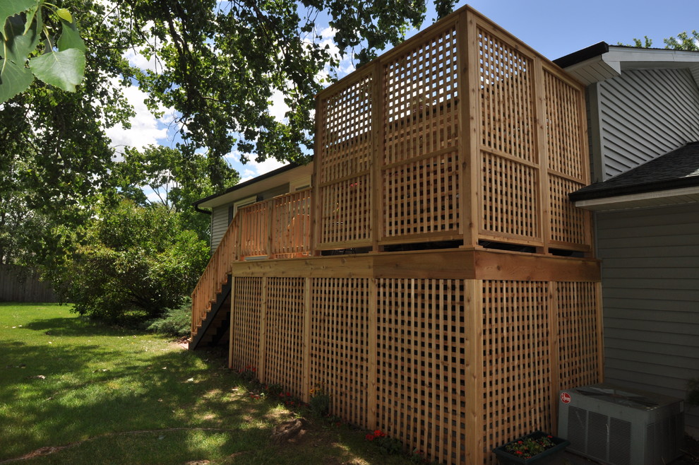 Inspiration for a backyard deck remodel in Chicago