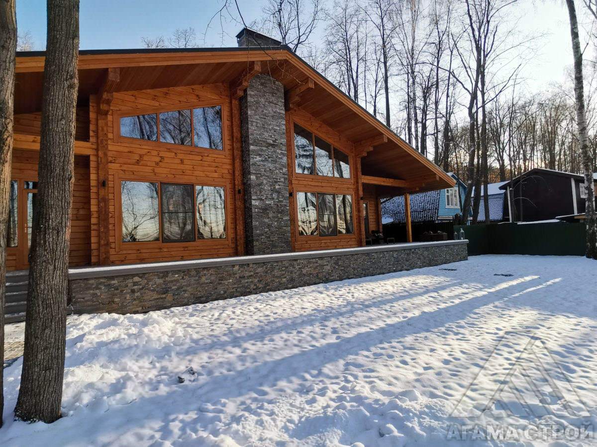 Шале в лесу