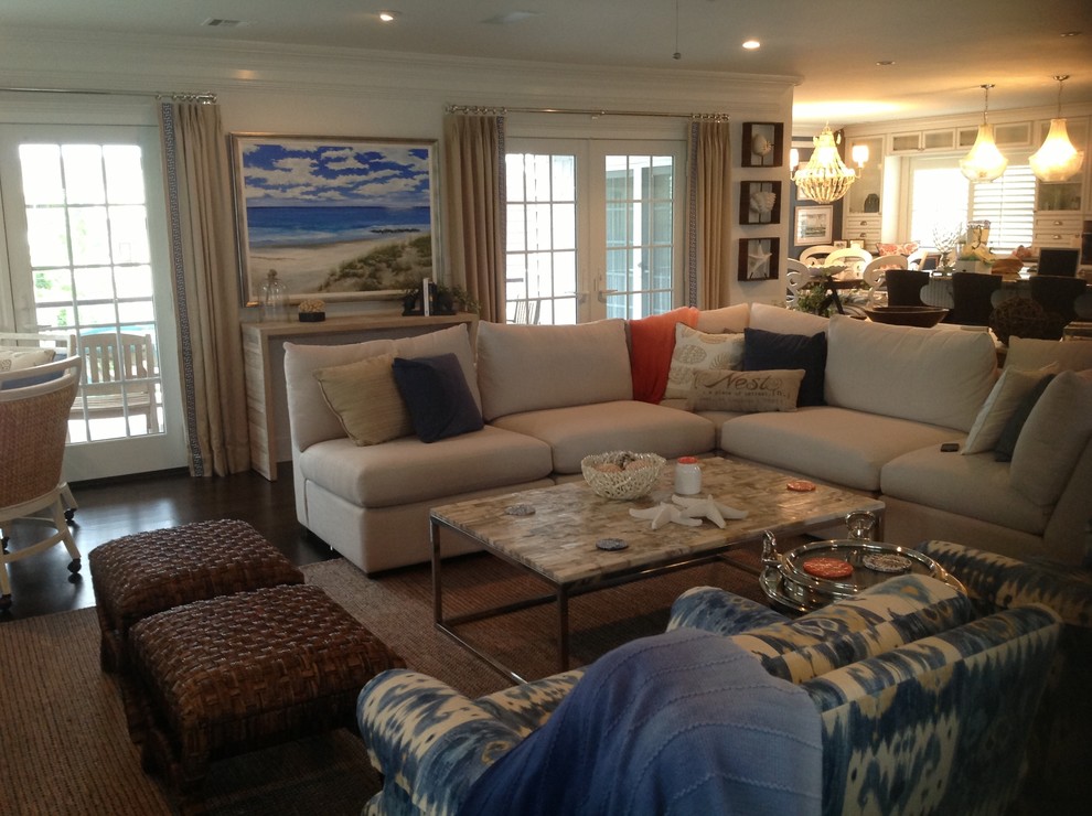 Design ideas for a beach style family room in New York.