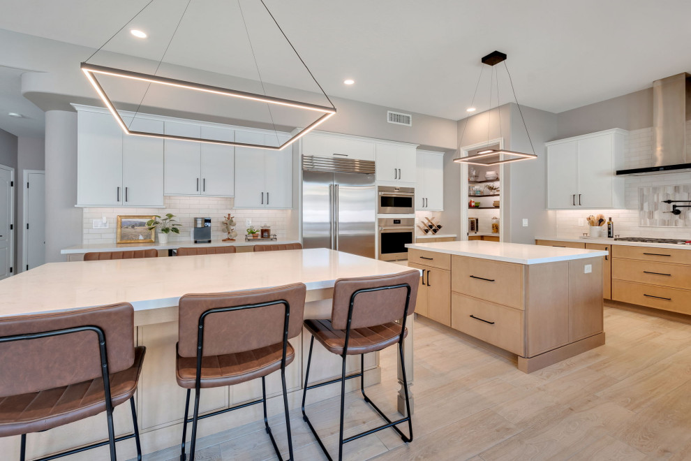 Inspiration for a transitional kitchen remodel in Phoenix