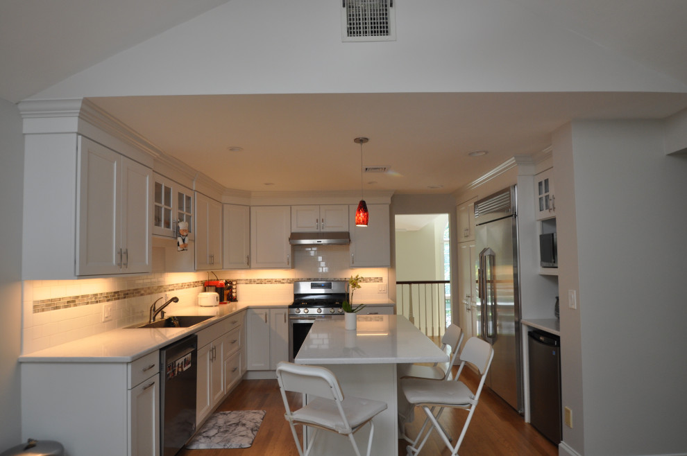 Brighter and White-r : Kitchen