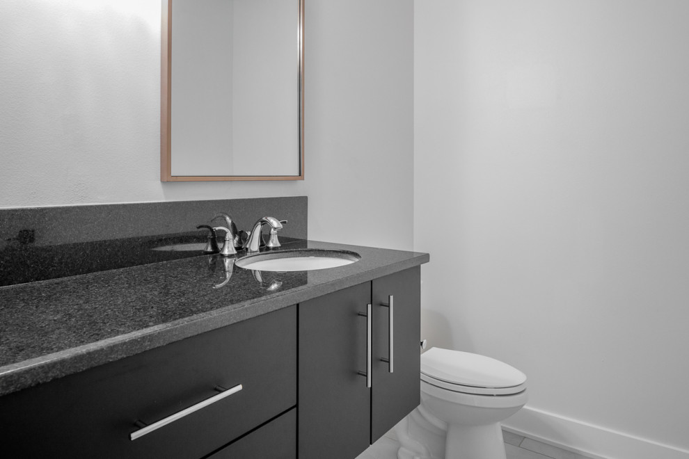 Home design - transitional home design idea