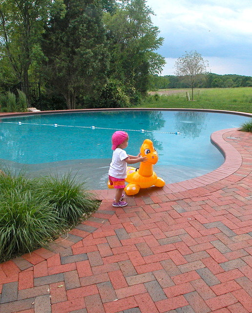 Howard Roberts trendy-pool