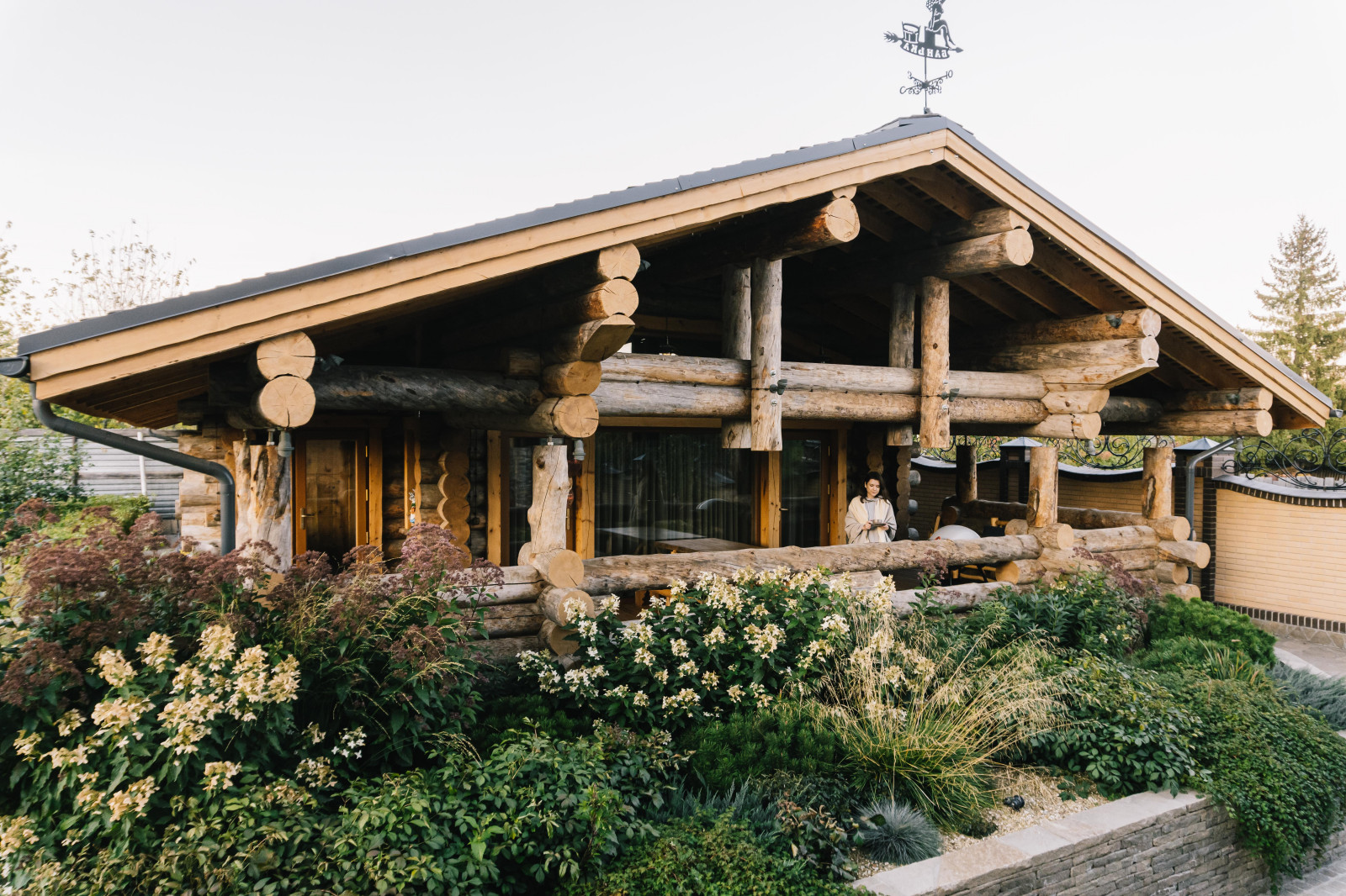 Сад с подпорными стенами