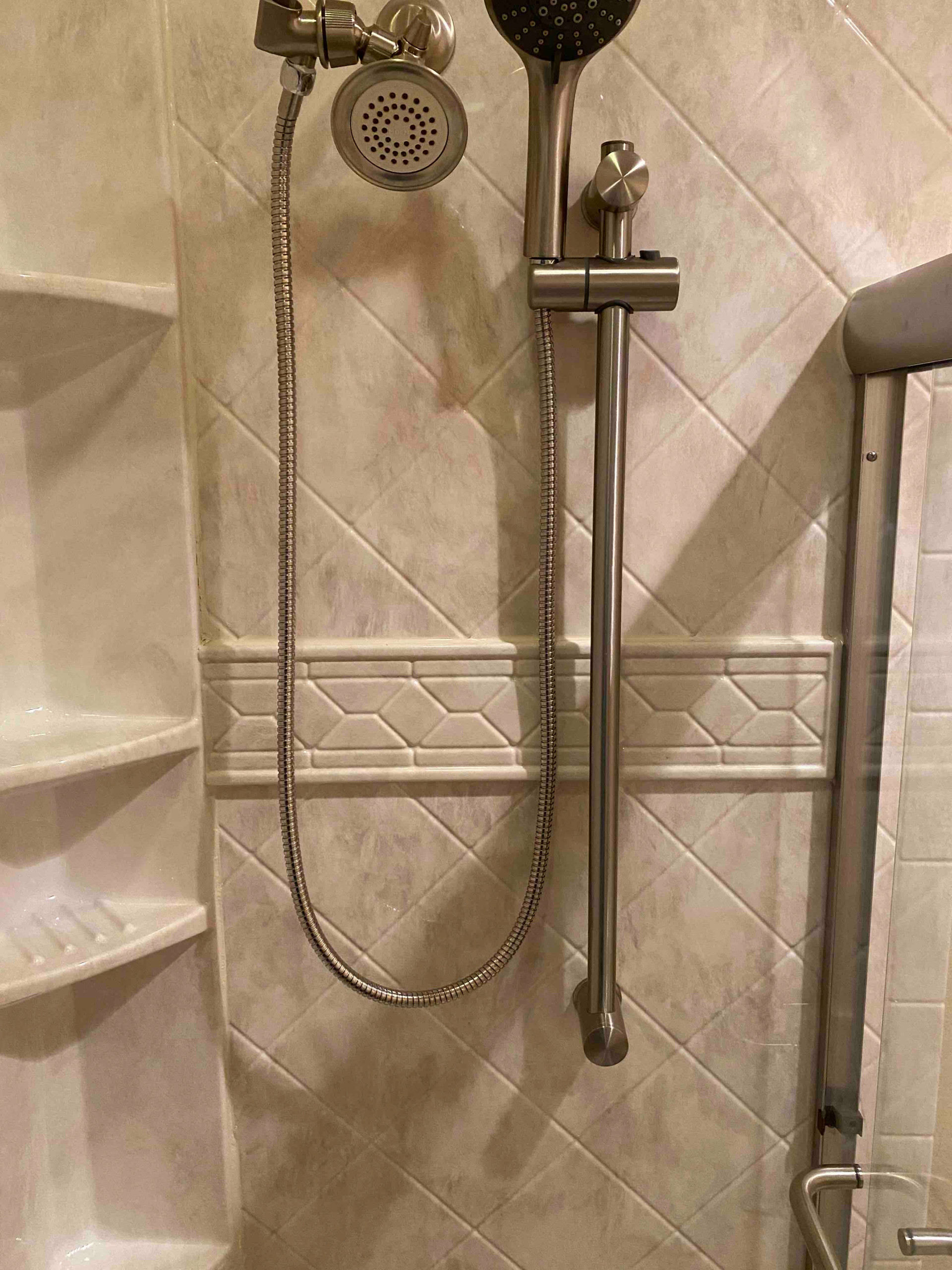 Tubs/ Showers
