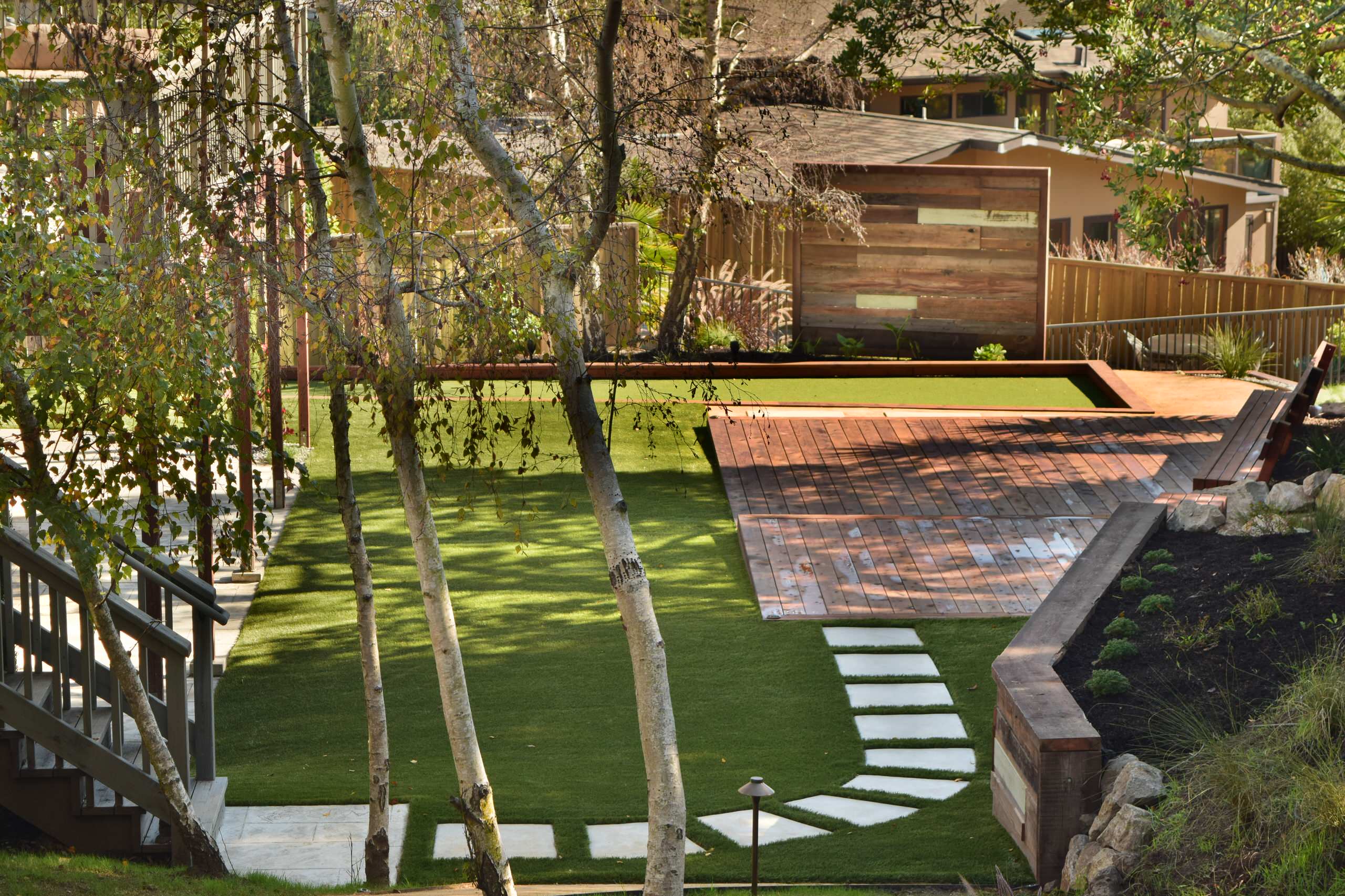 Entertainment terrace - Tiburon