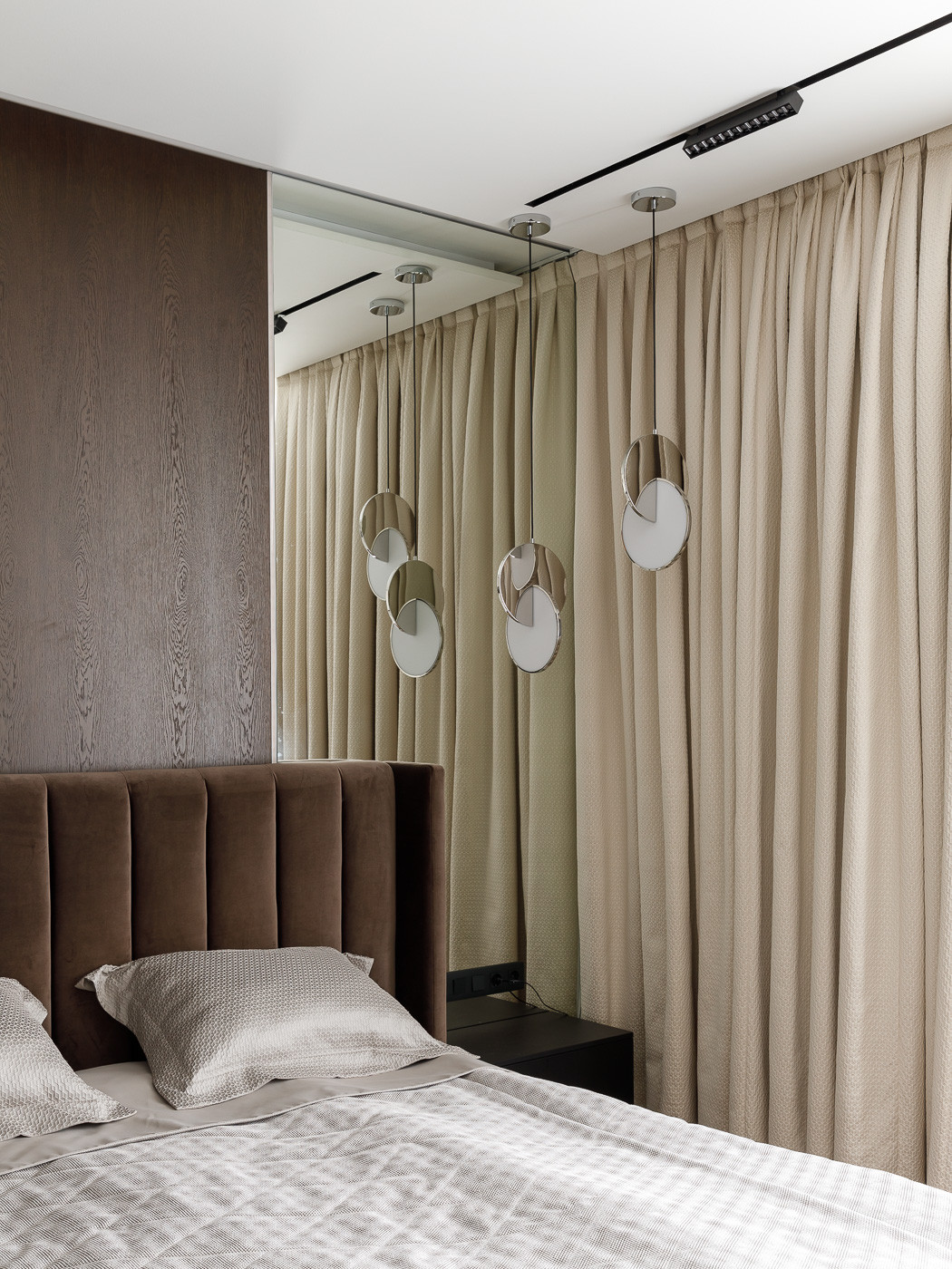 Реализованная квартира в современной стиле на 4-ой Советской - 166 м2